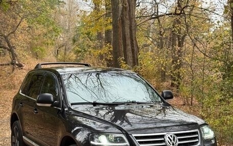 Volkswagen Touareg III, 2006 год, 675 000 рублей, 3 фотография