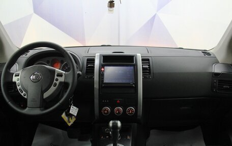Nissan X-Trail, 2010 год, 1 090 000 рублей, 17 фотография