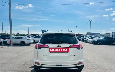 Toyota RAV4, 2017 год, 2 329 000 рублей, 5 фотография