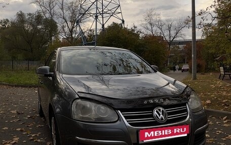 Volkswagen Jetta VI, 2006 год, 680 000 рублей, 3 фотография