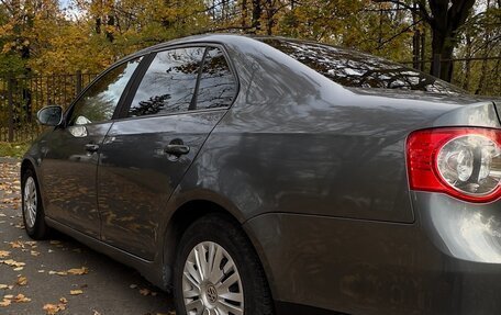 Volkswagen Jetta VI, 2006 год, 680 000 рублей, 11 фотография