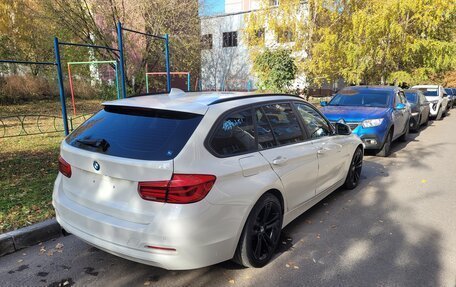 BMW 3 серия, 2017 год, 1 690 000 рублей, 4 фотография