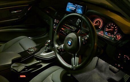 BMW 3 серия, 2017 год, 1 690 000 рублей, 9 фотография