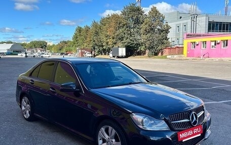 Mercedes-Benz C-Класс, 2012 год, 1 400 000 рублей, 2 фотография