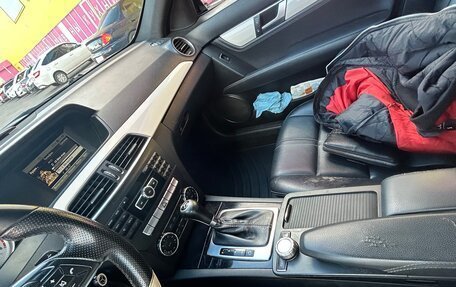 Mercedes-Benz C-Класс, 2012 год, 1 400 000 рублей, 13 фотография