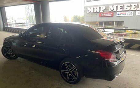 Mercedes-Benz C-Класс, 2018 год, 2 990 000 рублей, 9 фотография