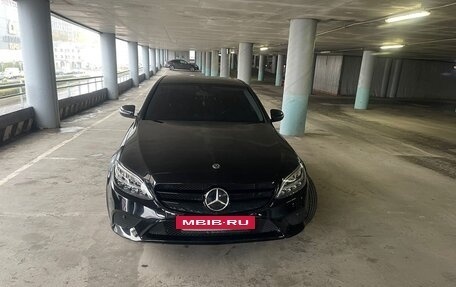 Mercedes-Benz C-Класс, 2018 год, 2 990 000 рублей, 5 фотография