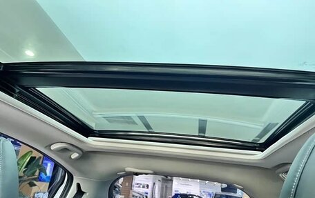 Honda Vezel, 2022 год, 1 750 000 рублей, 17 фотография