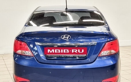 Hyundai Solaris II рестайлинг, 2015 год, 880 000 рублей, 3 фотография