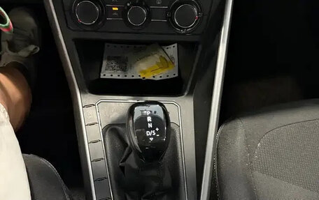 Volkswagen Polo, 2021 год, 1 560 000 рублей, 9 фотография