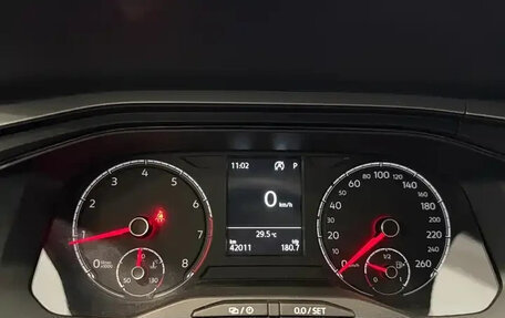 Volkswagen Polo, 2021 год, 1 560 000 рублей, 10 фотография
