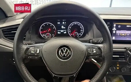 Volkswagen Polo, 2021 год, 1 560 000 рублей, 7 фотография