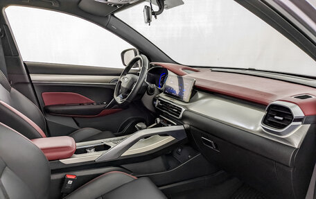 Geely Coolray I, 2024 год, 2 100 000 рублей, 11 фотография
