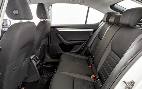 Skoda Octavia, 2019 год, 1 670 000 рублей, 12 фотография