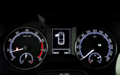 Skoda Octavia, 2019 год, 1 670 000 рублей, 13 фотография