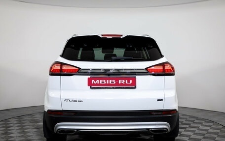 Geely Atlas, 2022 год, 1 899 000 рублей, 7 фотография