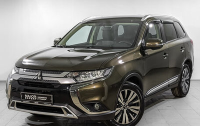 Mitsubishi Outlander III рестайлинг 3, 2020 год, 2 300 000 рублей, 1 фотография