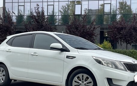 KIA Rio III рестайлинг, 2014 год, 830 000 рублей, 3 фотография