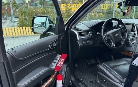 Chevrolet Tahoe IV, 2020 год, 4 990 000 рублей, 2 фотография