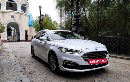 Ford Mondeo V, 2019 год, 1 888 000 рублей, 2 фотография