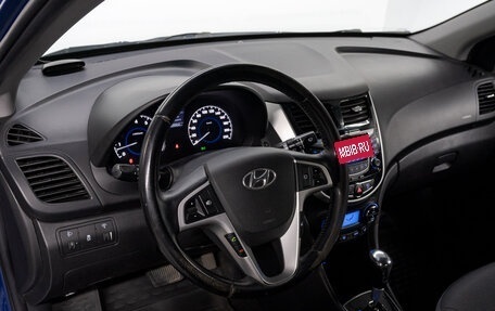 Hyundai Solaris II рестайлинг, 2011 год, 950 000 рублей, 10 фотография