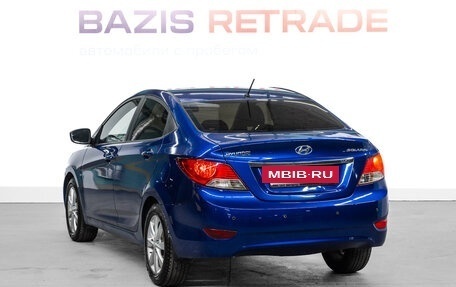 Hyundai Solaris II рестайлинг, 2011 год, 950 000 рублей, 8 фотография