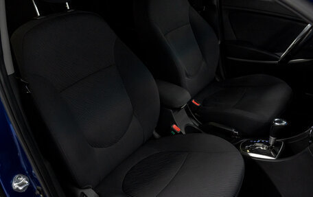 Hyundai Solaris II рестайлинг, 2011 год, 950 000 рублей, 17 фотография