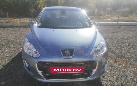Peugeot 308 II, 2012 год, 800 000 рублей, 3 фотография
