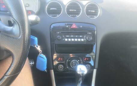 Peugeot 308 II, 2012 год, 800 000 рублей, 22 фотография