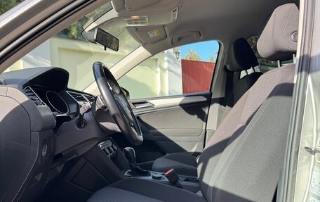 Volkswagen Tiguan II, 2019 год, 2 520 000 рублей, 5 фотография