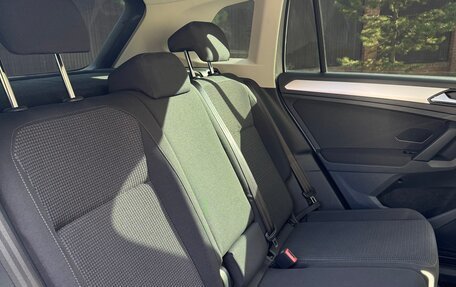 Volkswagen Tiguan II, 2019 год, 2 520 000 рублей, 4 фотография