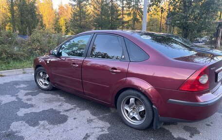 Ford Focus II рестайлинг, 2005 год, 350 000 рублей, 19 фотография