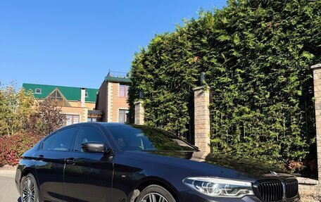 BMW 5 серия, 2019 год, 4 100 000 рублей, 3 фотография