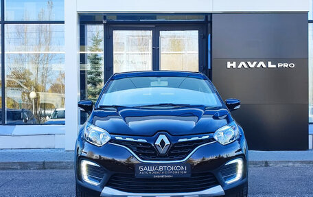Renault Kaptur I рестайлинг, 2020 год, 1 650 000 рублей, 2 фотография