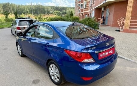 Hyundai Solaris II рестайлинг, 2011 год, 835 000 рублей, 6 фотография