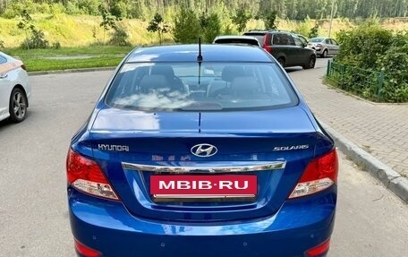 Hyundai Solaris II рестайлинг, 2011 год, 835 000 рублей, 4 фотография