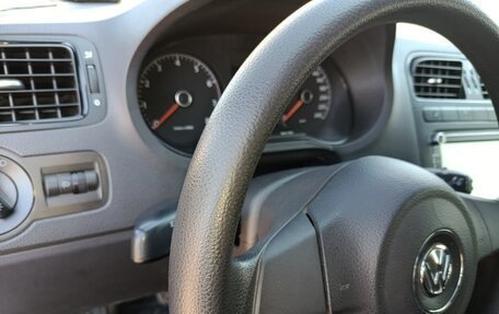 Volkswagen Polo VI (EU Market), 2012 год, 850 000 рублей, 5 фотография