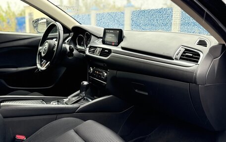 Mazda 6, 2018 год, 2 050 000 рублей, 28 фотография