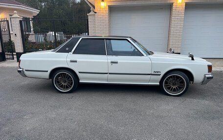 Toyota Crown, 1980 год, 1 050 000 рублей, 8 фотография