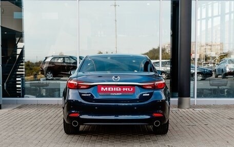 Mazda 6, 2018 год, 2 100 000 рублей, 4 фотография