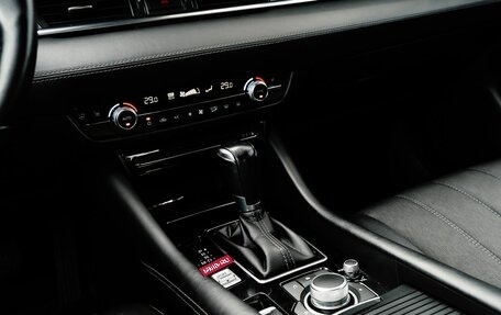 Mazda 6, 2018 год, 2 100 000 рублей, 19 фотография