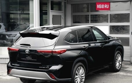 Toyota Highlander, 2025 год, 6 250 000 рублей, 23 фотография