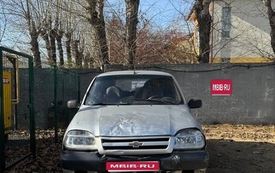Chevrolet Niva I рестайлинг, 2003 год, 210 000 рублей, 1 фотография