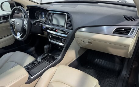 Hyundai Sonata VII, 2017 год, 1 899 800 рублей, 8 фотография