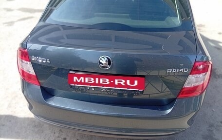 Skoda Rapid I, 2015 год, 720 000 рублей, 2 фотография