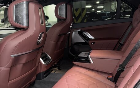 BMW 7 серия, 2024 год, 13 800 000 рублей, 13 фотография