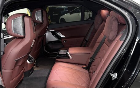 BMW 7 серия, 2024 год, 13 800 000 рублей, 17 фотография