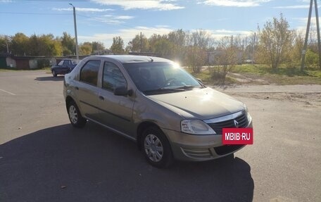 Renault Logan I, 2011 год, 300 000 рублей, 2 фотография