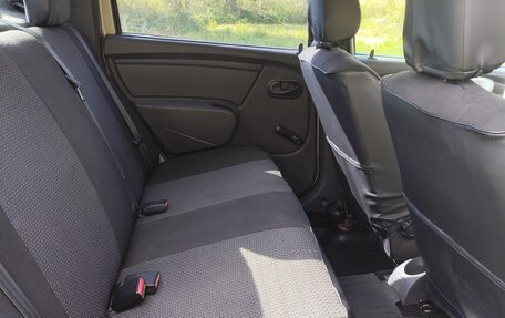 Renault Logan I, 2011 год, 300 000 рублей, 13 фотография