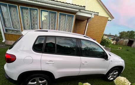 Volkswagen Tiguan I, 2016 год, 1 850 000 рублей, 6 фотография